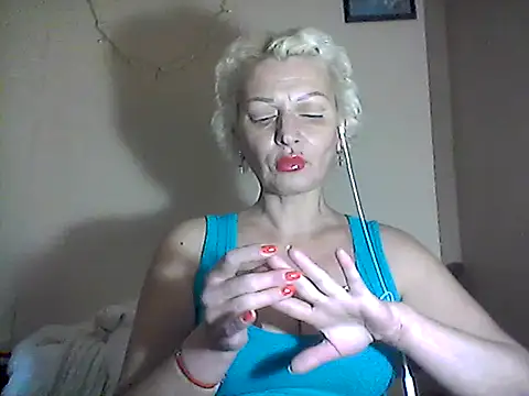 Snapshot of MaryJane441 chatting on 7, 1, 2026 MaryJane441 online show from 7, 1, 2026