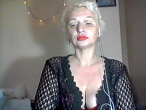 Snapshot of MaryJane441 chatting on 12, 1, 2026 MaryJane441 online show from 12, 1, 2026