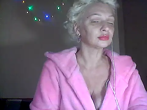 Snapshot of MaryJane441 chatting on 14, 1, 2026 MaryJane441 online show from 14, 1, 2026
