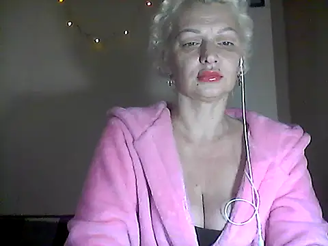 Snapshot of MaryJane441 chatting on 15, 1, 2026 MaryJane441 online show from 15, 1, 2026