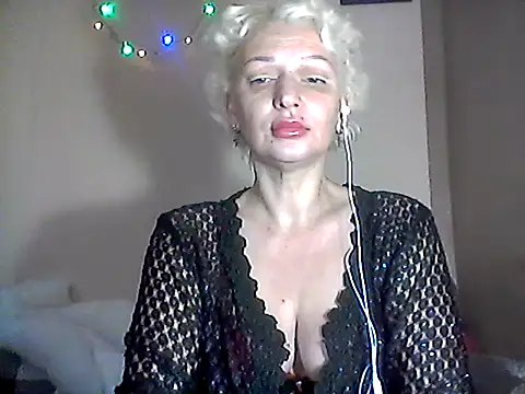 Snapshot of MaryJane441 chatting on 7, 2, 2026 MaryJane441 online show from 7, 2, 2026