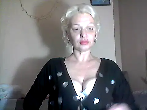 Snapshot of MaryJane441 chatting on 9, 2, 2026 MaryJane441 online show from 9, 2, 2026