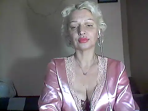 Snapshot of MaryJane441 chatting on 13, 2, 2026 MaryJane441 online show from 13, 2, 2026