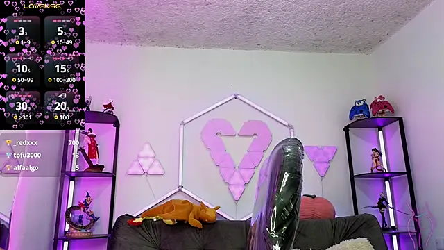 littlevixen18 online show from 27, 2, 2025