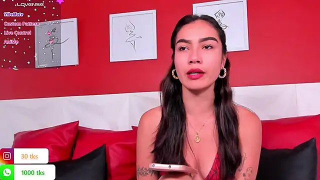 Snapshot of scarlet_castro chatting on 9, 12, 2024 scarlet castro online show from 9, 12, 2024