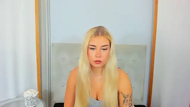 KristyHoney online show from 12, 2, 2025