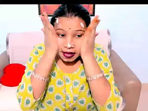 Snapshot of kendracox21 chatting on 18, 2, 2026 kendracox21 online show from 18, 2, 2026