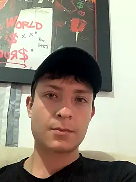 maximo clarck online show from 12, 11, 2025