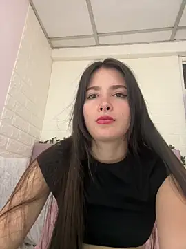 Snapshot of annaharper- chatting on 18, 12, 2024 annaharper- online show from 18, 12, 2024