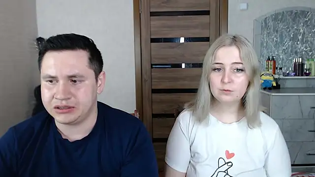 Snapshot of Kristy-Max chatting on 6, 3, 2025 Kristy-Max online show from 6, 3, 2025