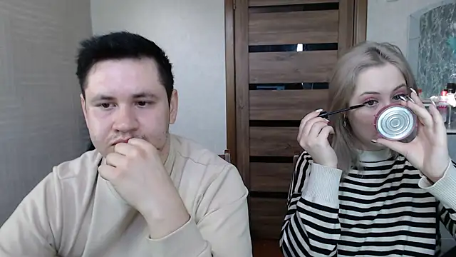 Snapshot of Kristy-Max chatting on 12, 3, 2025 Kristy-Max online show from 12, 3, 2025