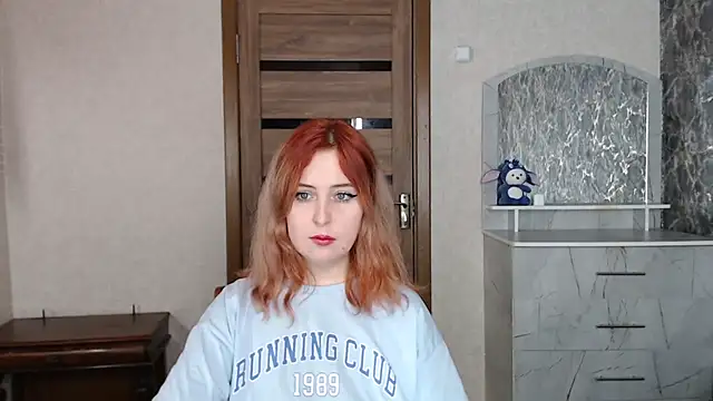 Snapshot of Kristy-Max chatting on 14, 9, 2025 Kristy-Max online show from 14, 9, 2025