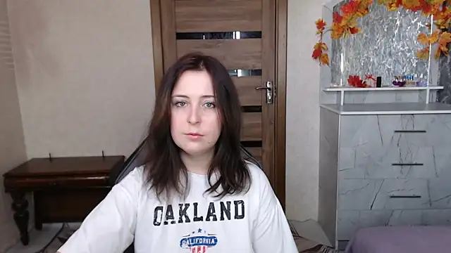 Snapshot of Kristy-Max chatting on 13, 10, 2025 Kristy-Max online show from 13, 10, 2025