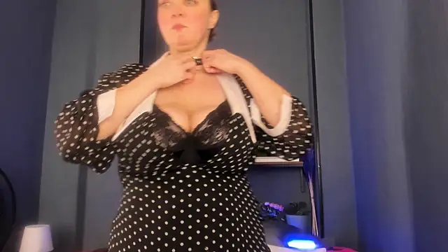 Snapshot of JesiaFoxi chatting on 22, 2, 2025 JesiaFoxi online show from 22, 2, 2025