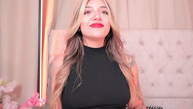 ashleyvalirya online show from 6, 1, 2025
