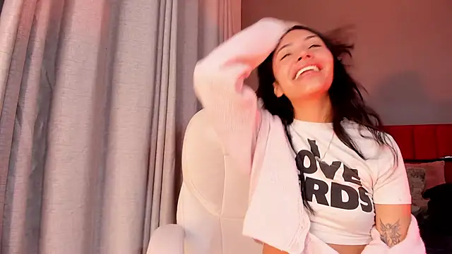 Giovanna oliveira online show from 6, 3, 2026