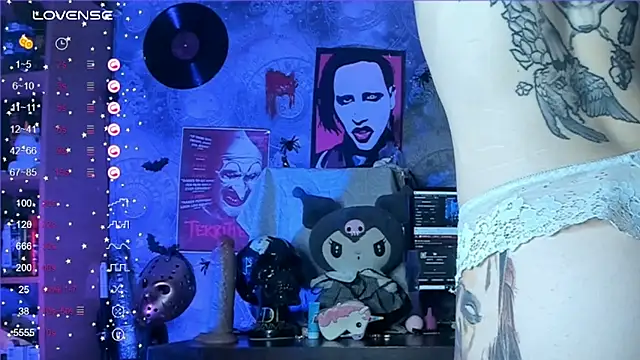KuromiRacer  online show from 18, 10, 2025