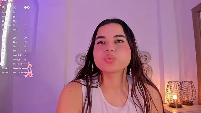 Snapshot of Victoria_vallejo_ chatting on 28, 1, 2025 Victoria vallejo  online show from 28, 1, 2025