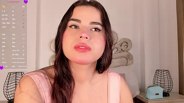 Snapshot of Victoria_vallejo_ chatting on 21, 3, 2025 Victoria vallejo  online show from 21, 3, 2025