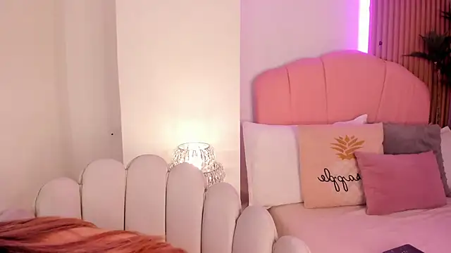 Victoria vallejo  online show from 9, 1, 2026