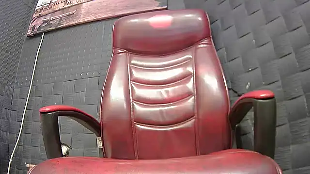 hardbigcock16 online show from 4, 12, 2025