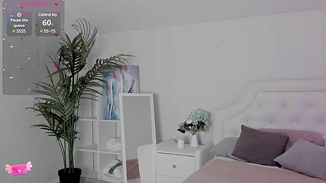 Mary uw online show from 6, 3, 2025