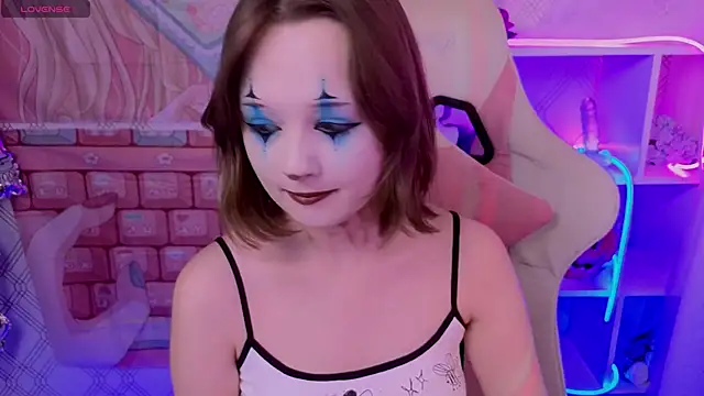 Mary uw online show from 24, 10, 2025