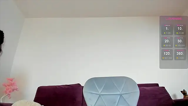 hornyemma   online show from 18, 11, 2025