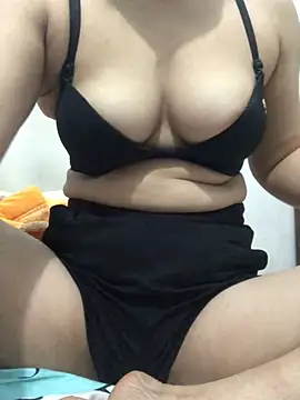 Snapshot of Lona_Lina chatting on 23, 1, 2025 Lona Lina online show from 23, 1, 2025
