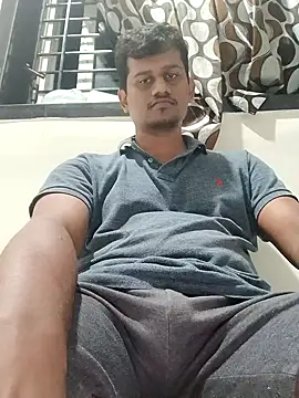 Snapshot of Long_Laster chatting on 28, 9, 2025 Long Laster online show from 28, 9, 2025