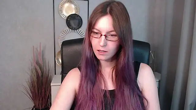 emmaxDelight online show from 14, 12, 2024