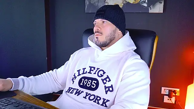 AngeloEric online show from 28, 1, 2025