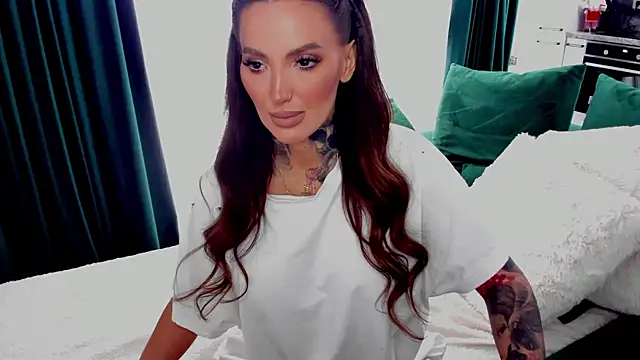 Snapshot of NatalyThorn88 chatting on 3, 1, 2025 NatalyThorn88 online show from 3, 1, 2025