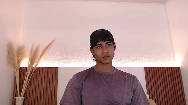 zander 2120 online show from 12, 12, 2024