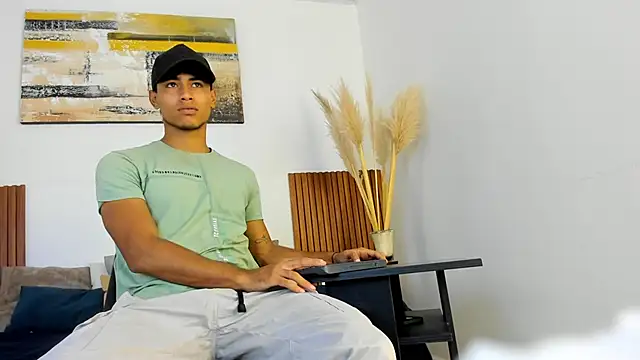 zander 2120 online show from 10, 9, 2025