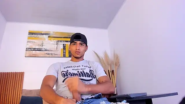 zander 2120 online show from 7, 10, 2025