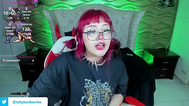 Snapshot of toky_doll chatting on 16, 1, 2025 toky doll online show from 16, 1, 2025