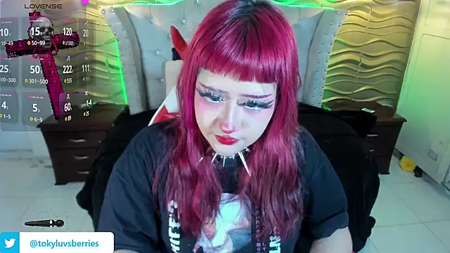 Snapshot of toky_doll chatting on 30, 1, 2025 toky doll online show from 30, 1, 2025