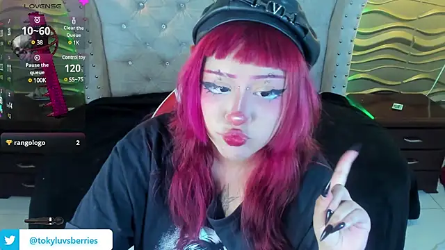 Snapshot of toky_doll chatting on 31, 1, 2025 toky doll online show from 31, 1, 2025