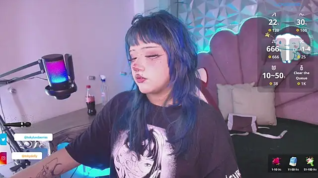 Snapshot of toky_doll chatting on 19, 9, 2025 toky doll online show from 19, 9, 2025