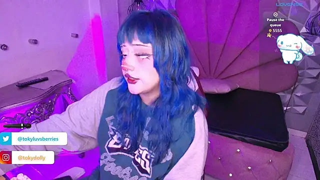 Snapshot of toky_doll chatting on 21, 9, 2025 toky doll online show from 21, 9, 2025