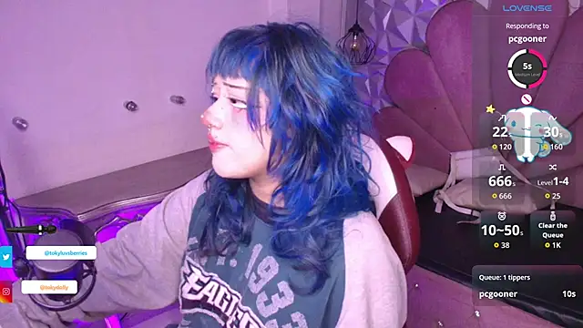 Snapshot of toky_doll chatting on 22, 9, 2025 toky doll online show from 22, 9, 2025