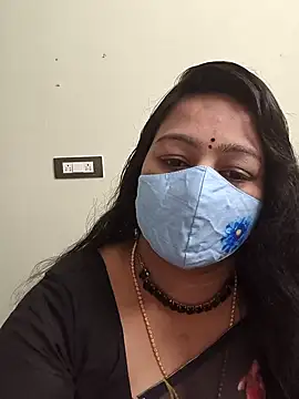 Snapshot of neelu-hoty chatting on 13, 10, 2025 neelu-hoty online show from 13, 10, 2025