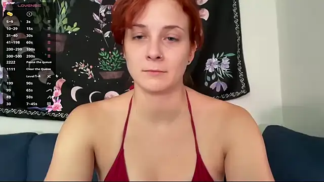 Snapshot of Aria_Fields chatting on 9, 10, 2025 Aria Fields online show from 9, 10, 2025