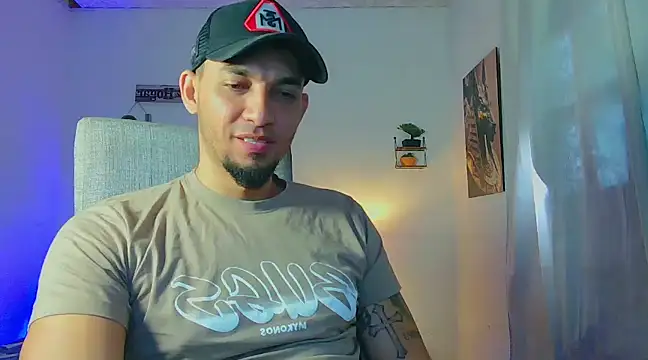 Snapshot of Jeff_Kent2 chatting on 28, 12, 2024 Jeff Kent2 online show from 28, 12, 2024