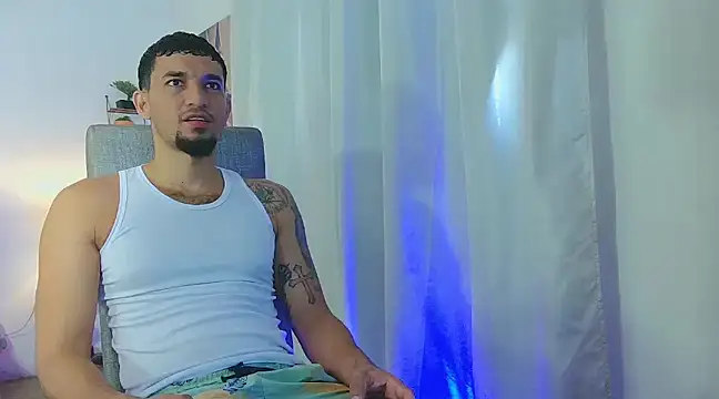 Snapshot of Jeff_Kent2 chatting on 4, 1, 2025 Jeff Kent2 online show from 4, 1, 2025