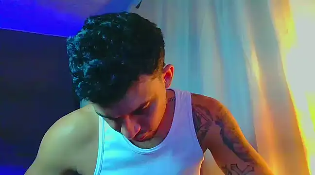 Snapshot of Jeff_Kent2 chatting on 7, 3, 2025 Jeff Kent2 online show from 7, 3, 2025