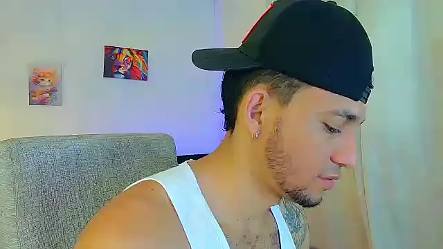 Snapshot of Jeff_Kent2 chatting on 24, 9, 2025 Jeff Kent2 online show from 24, 9, 2025