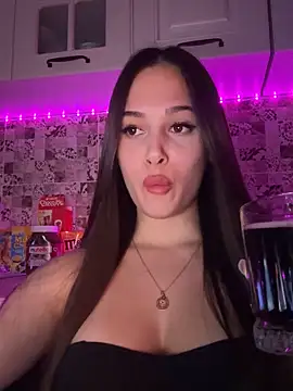 EricaWalls online show from 13, 3, 2025