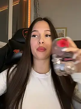 EricaWalls online show from 18, 3, 2026